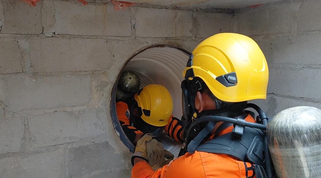 SAR Natuna Latih Personel Tangani Korban di Ruang Sempit, Siap Hadapi Kondisi Darurat