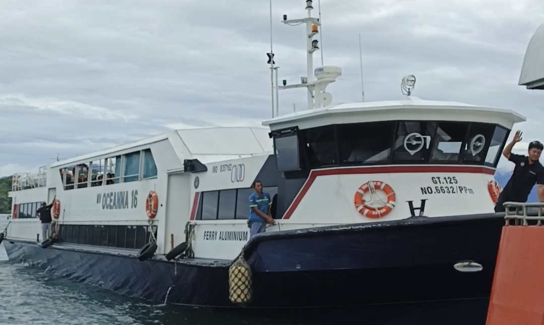 Kapal Oceana rute Dabo Batam, belum lama ini. (ft wandy)