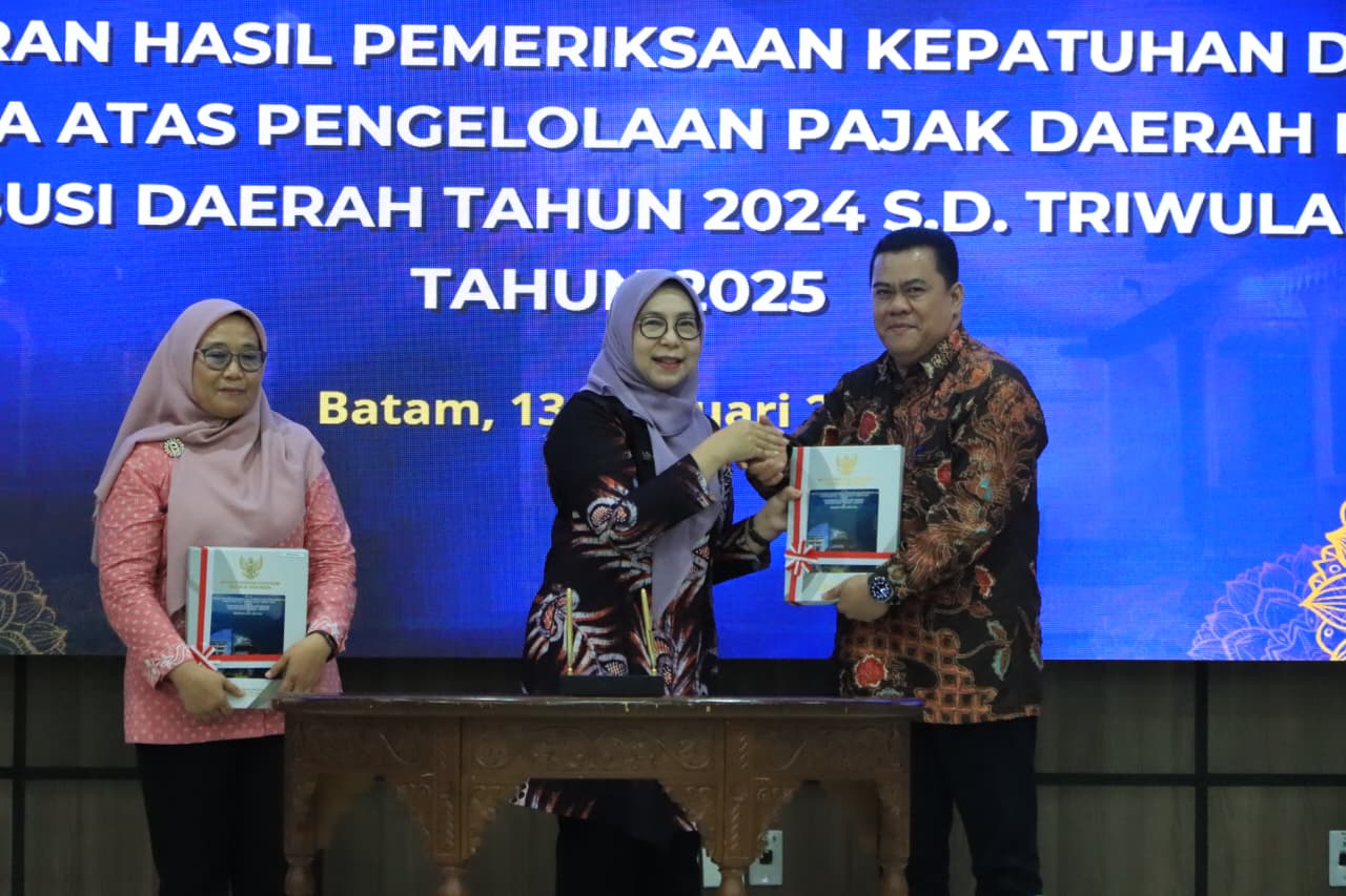 Terima LHP BPK, Sekda Ronny Kartika: Momentum Evaluasi Total Pengelolaan PAD dan Retribusi Bintan