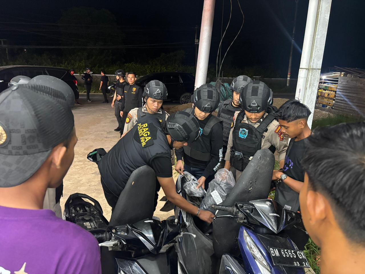 Jaga Malam di Tembilahan, TIM RAGA Polres Inhil Tekan Aksi Premanisme dan Geng Motor