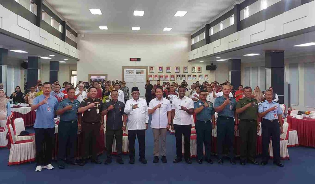 Wali Kota Tanjungpinang, Lis Darmansyah saat membuka acara di Aula Sultan Sulaiman Badrul Alamsyah Kantor Wali Kota Tanjungpinang, pagi tadi. (ft kominfotpi)