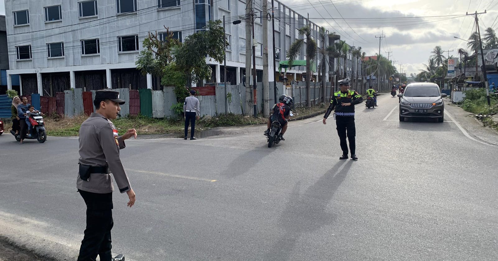 Polres Natuna dan 5 Polsek Jajaran Amankan Pasar Tumpah Ramadhan, Aktivitas Warga Berjalan Lancar