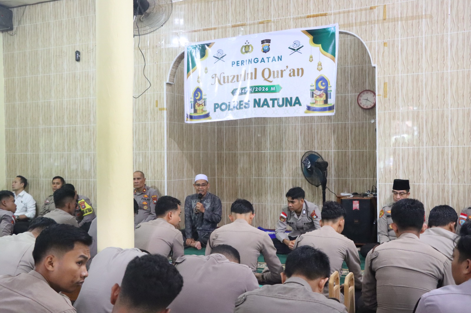 Polres Natuna Peringati Nuzulul Qur’an, Wakapolres Ajak Personel Jadikan Al-Qur’an Pedoman Tugas