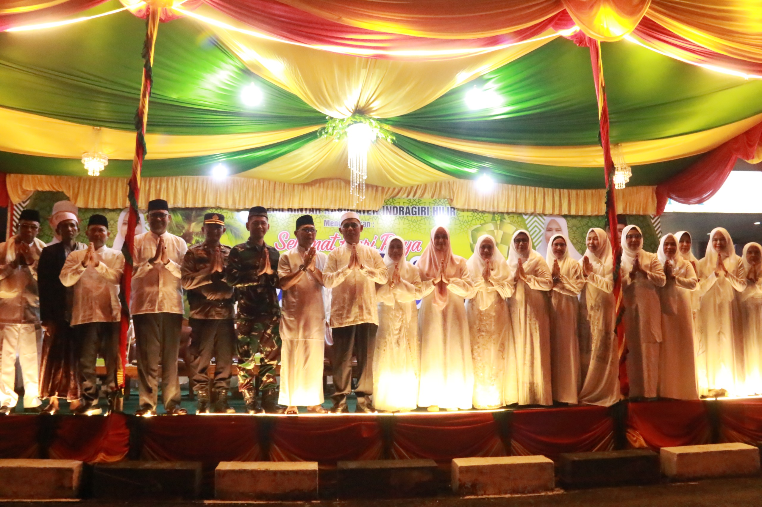 Ribuan Warga Antusias Saksikan Pawai Takbir Idul Fitri 1447 H di Indragiri Hilir