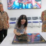 Pelaksana Harian (Plh) Wali Kota Batam, Li Claudia Chandra, mendorong penguatan sinergi antarlembaga dalam perlindungan pekerja migran dan pencegahan tindak pidana perdagangan orang (TPPO) di Kota Batam. Hal itu disampaikan Li Claudia saat menghadiri peresmian Balai Latihan Kerja dan Pusat Informasi Pekerja Migran yang digelar Caritas Indonesia di Kota Batam, Jumat (29/5/2026). (ft qori)