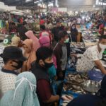 Suasana pasar tradisional Sri Bintan, beebrapa waktu lalu. (ft fuji)