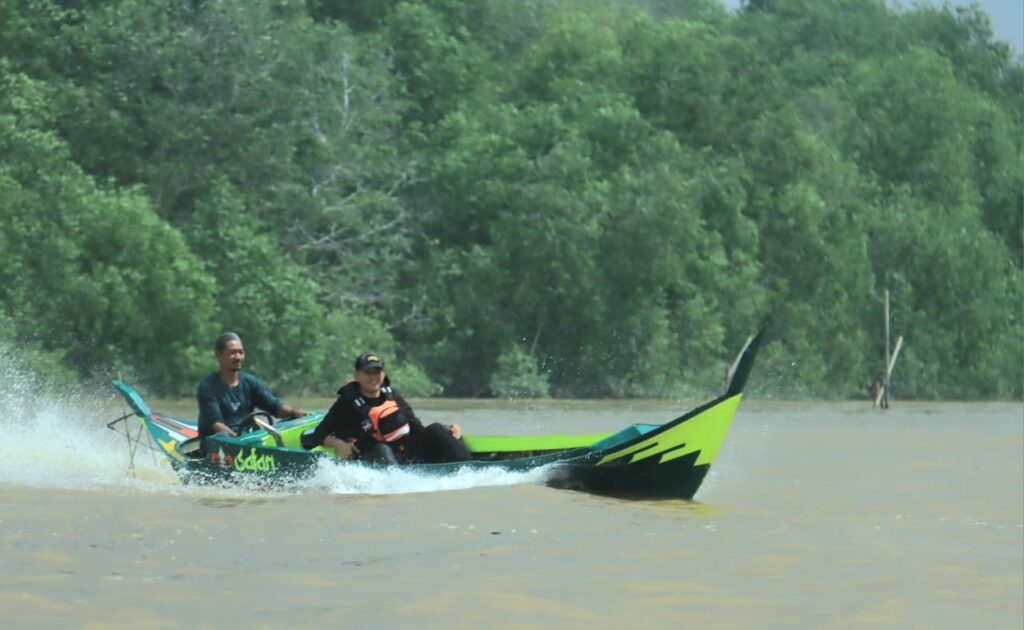Suasana lomba Pacu Pompong di Inhil, pagi tadi. (ft humaskodiminhil)