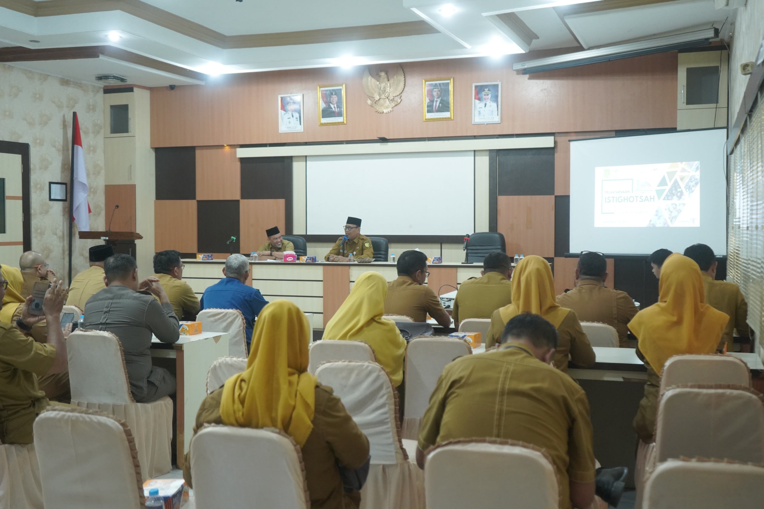 Sekretaris Daerah (Sekda) Kabupaten Indragiri Hilir (Inhil) Tantawi Jauhari, pimpin rapat persiapan Event Wisata Religi Gema Muharram 1448 H / 2026 M.