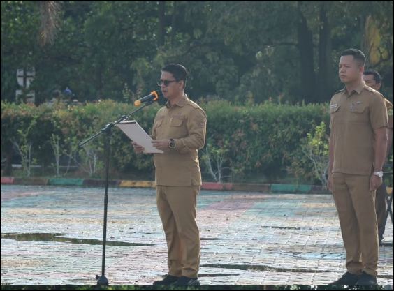 Gaji 13 ASN Pemkab Karimun Mulai Cair, Bupati Iskandarsyah Minta Pegawai Dongkrak Kinerja Pelayanan